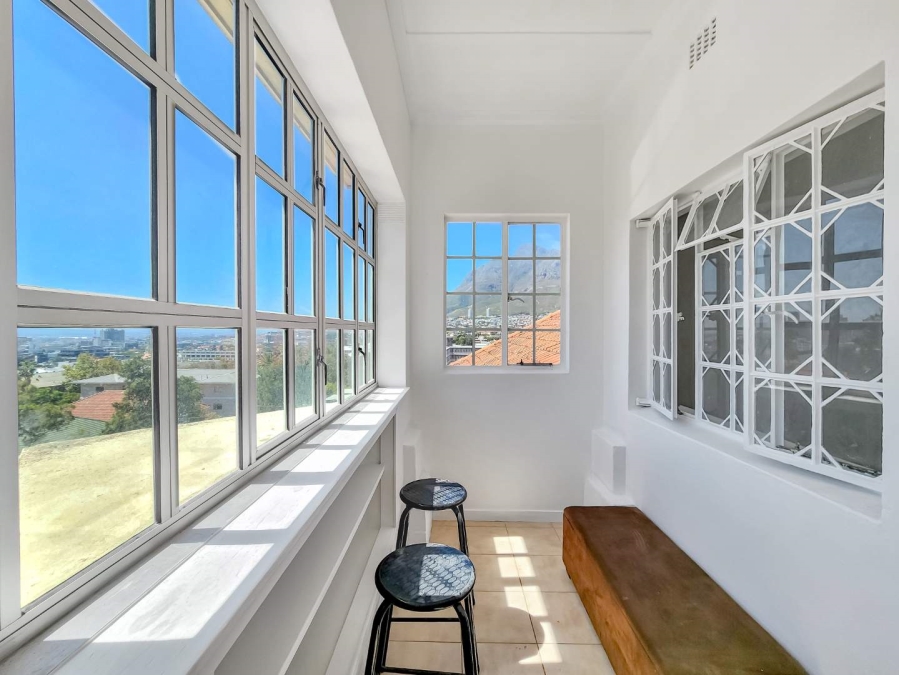 To Let 1 Bedroom Property for Rent in Gardens Western Cape